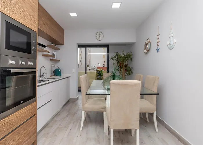 Akisol Rocha Free Daire *